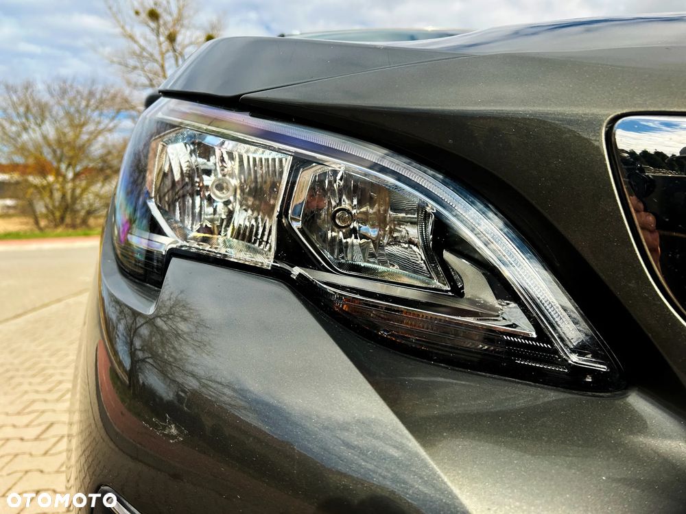 Peugeot 3008 BlueHDi 120 Stop & Start EAT6 Allure - 36