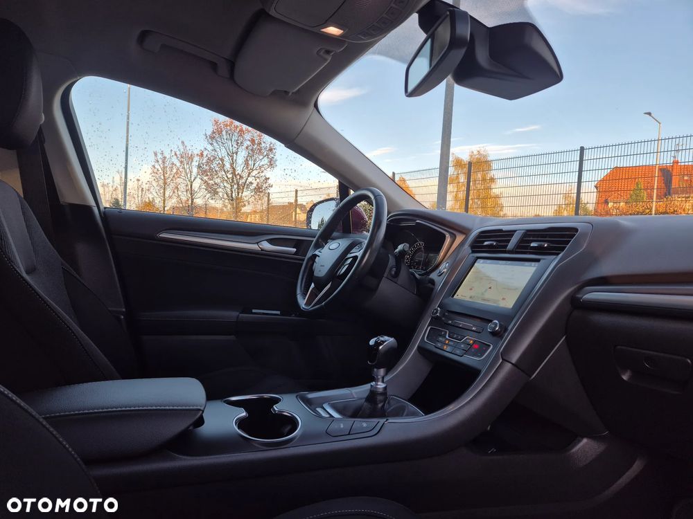 Ford Mondeo 1.5 EcoBoost Titanium - 28