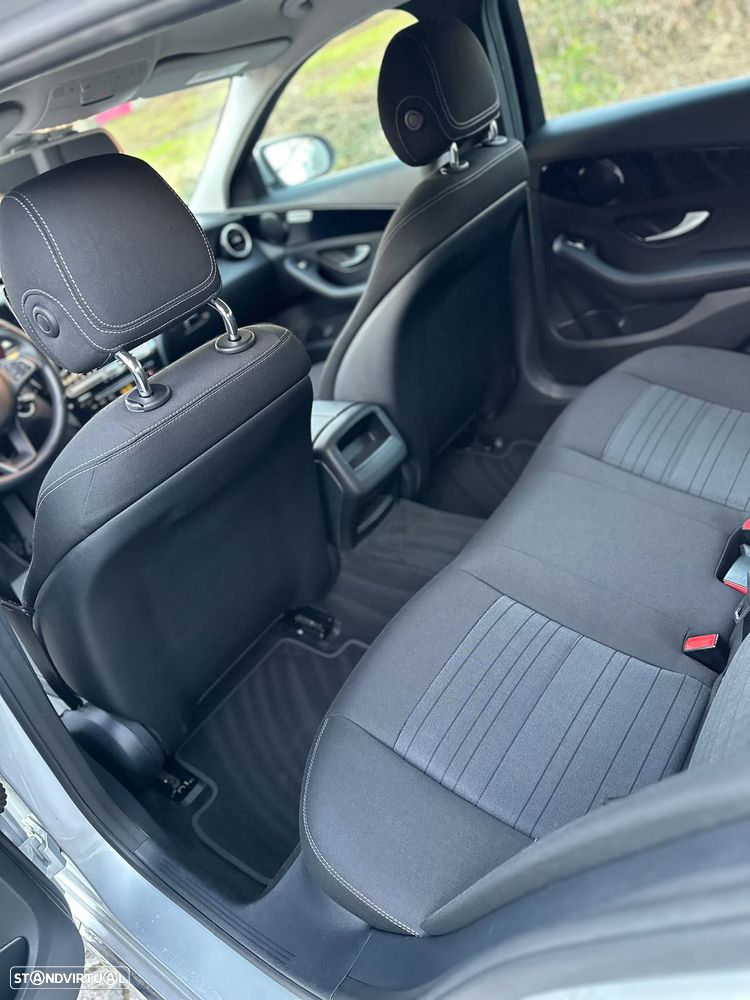 Mercedes-Benz C 220 - 13
