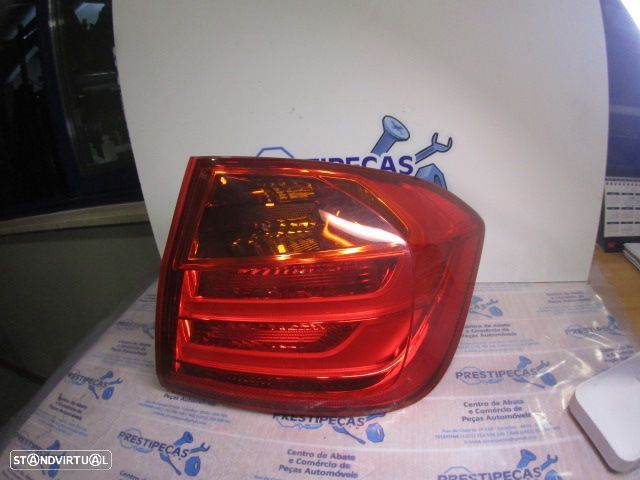 Farol Tras 6321725989407 BMW F30 2012 320D 163CV 4P CINZA DRT ORIGINAL - 1