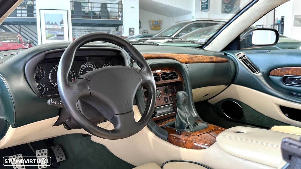 Aston Martin DB7 Vantage Coupé - 13