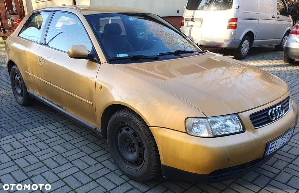 Audi A3 3-drzwiowe 1.6 Attraction - 1