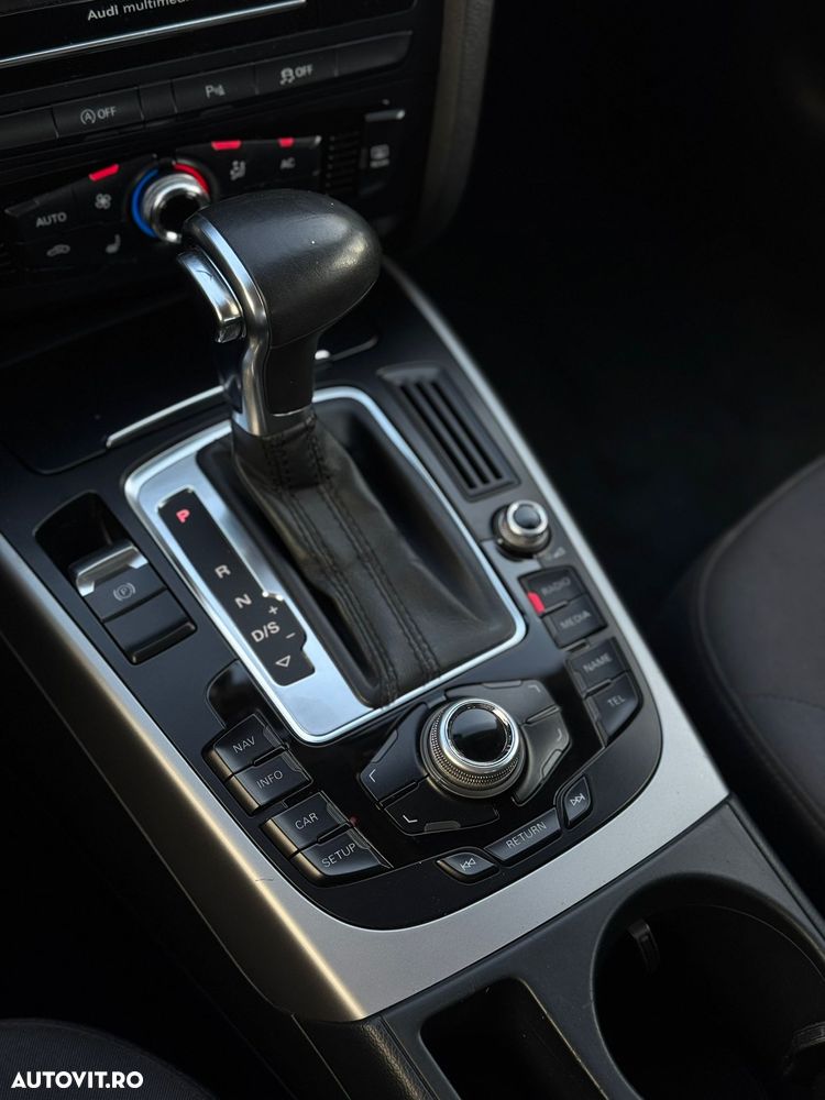 Audi A4 2.0 TDI DPF multitronic Attraction - 30