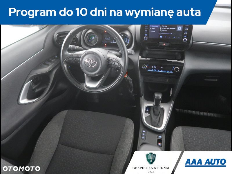 Toyota Yaris Cross - 8