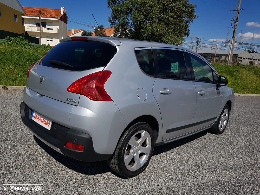 Peugeot 3008 1.6 HDi Sport CMP6 - 12