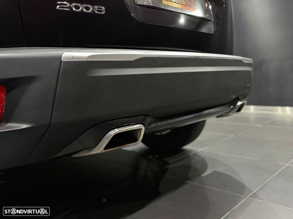 Peugeot 2008 1.2 PureTech Active Pack - 12