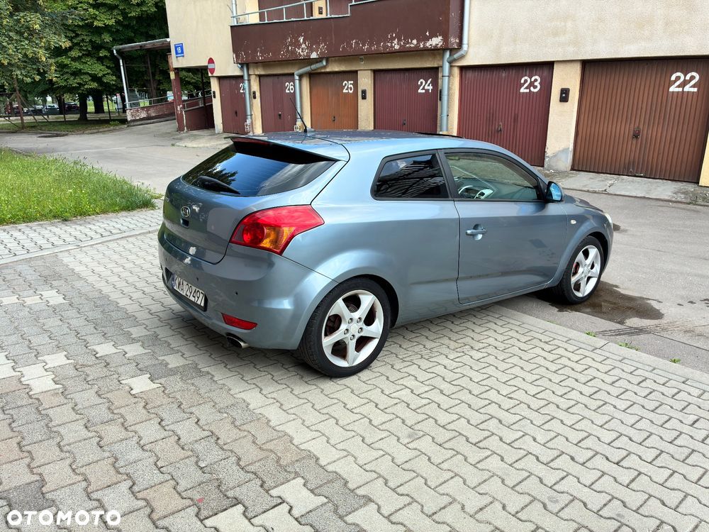 Kia Ceed 1.6 Comfort + - 5