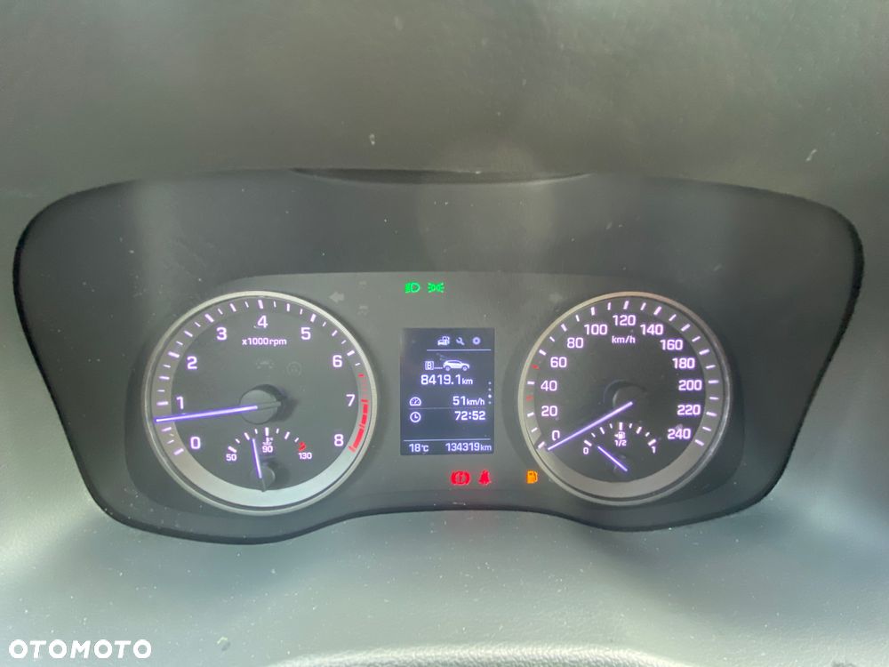 Hyundai Tucson 1.6 GDI BlueDrive Comfort 2WD - 11