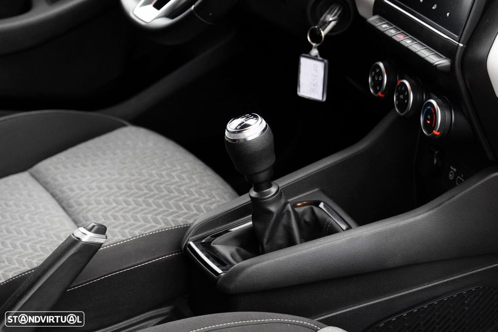 Renault Clio 1.0 TCe Evolution - 14