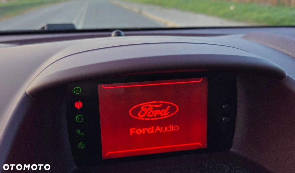 Ford Fiesta 1.25 Titanium - 28