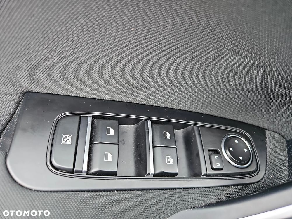 Kia Ceed 1.5 T-GDI M - 19