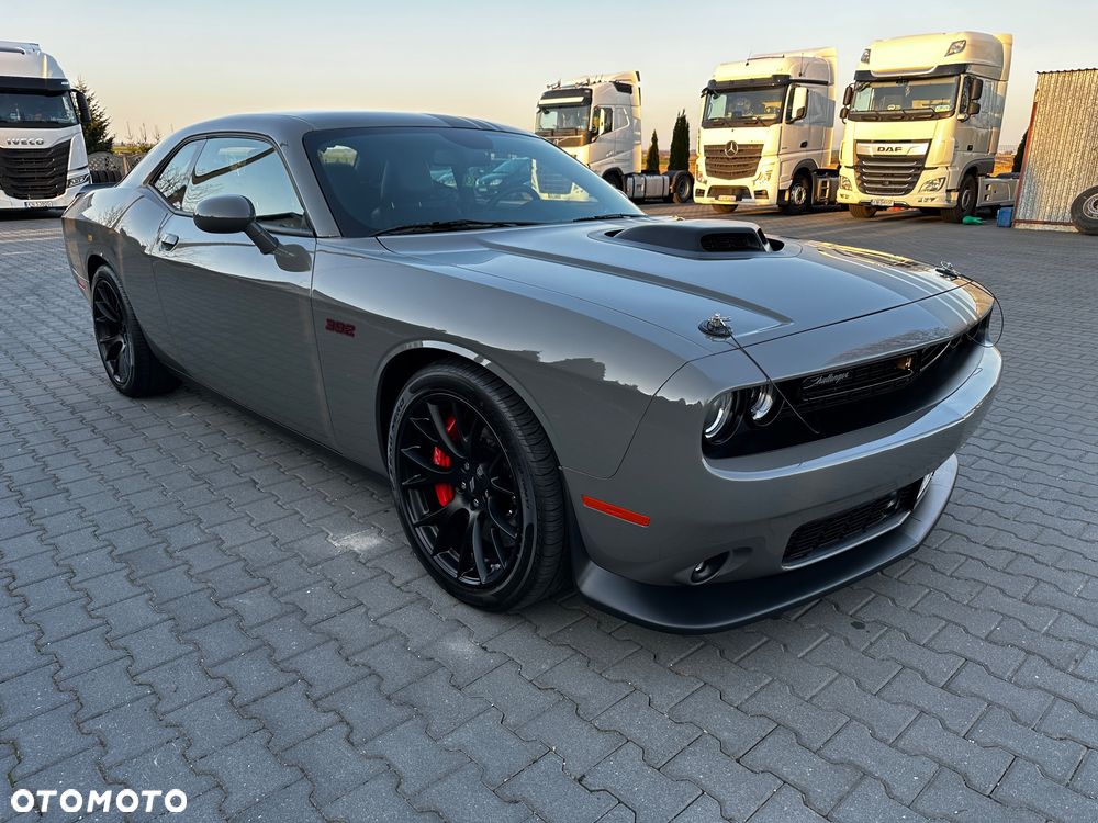 Dodge Challenger 6.4 Scat Pack - 3