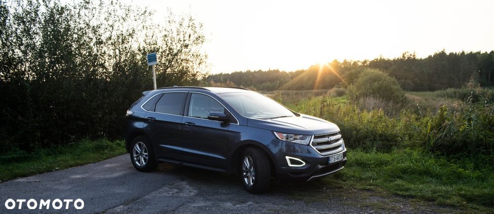 Ford Edge - 8