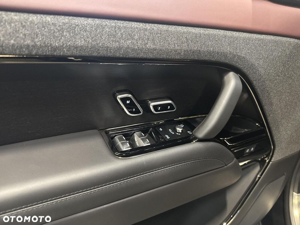 Land Rover Range Rover - 21