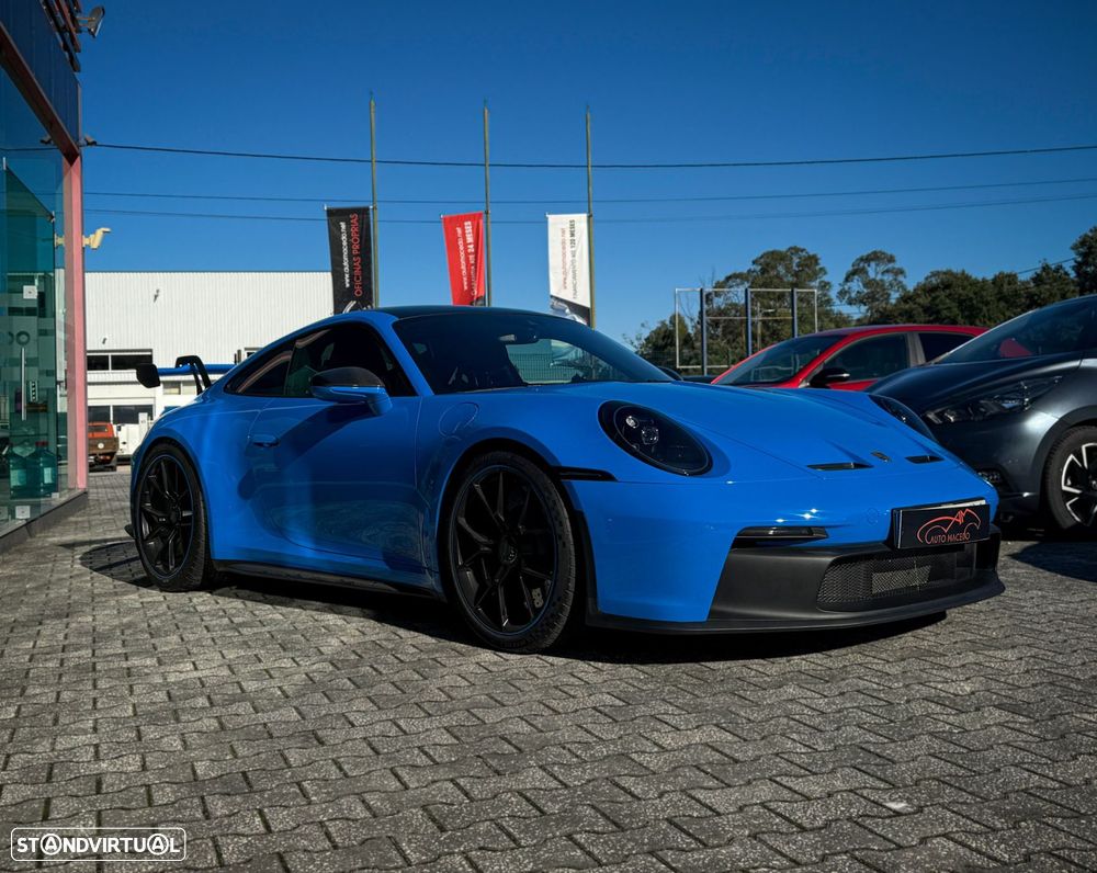 Porsche 911 Série F - 16