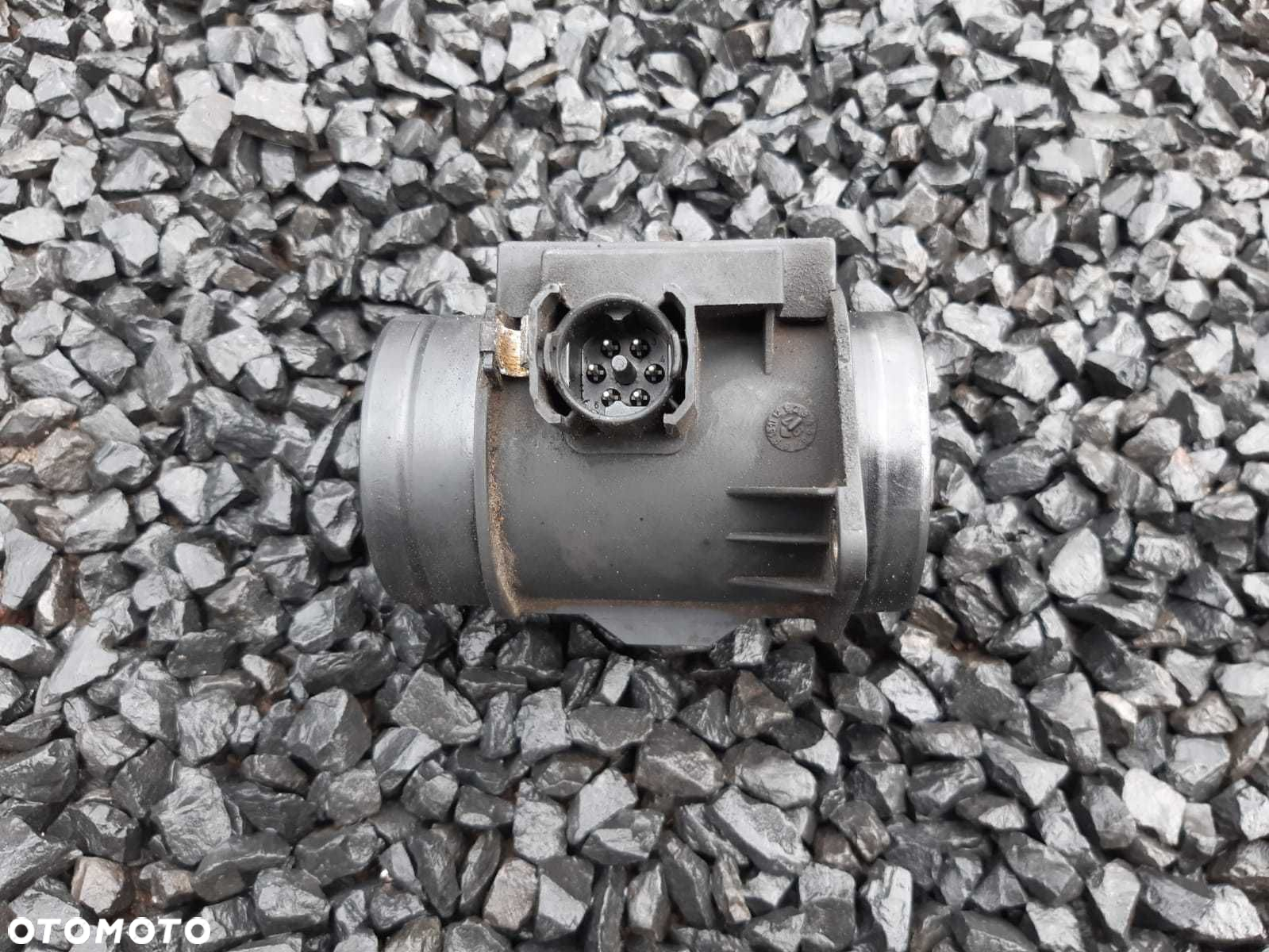 Przepływomierz powietrza BMW  E36 E39 2.5 , Omega tds - 3