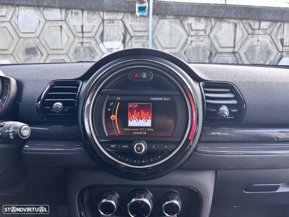 MINI Clubman One D - 10