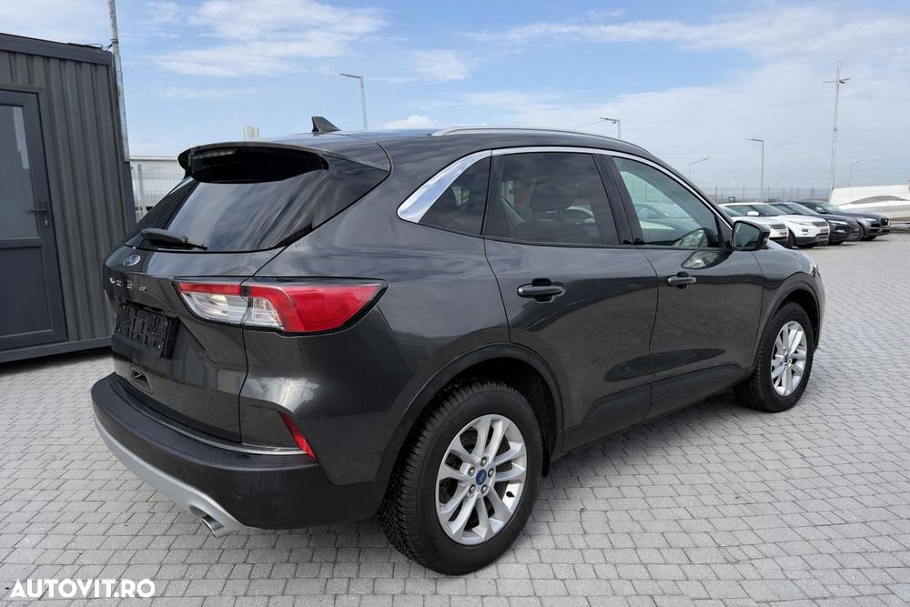 Ford Kuga 2.0 TDCi 2x4 Aut. Cool & Connect - 21