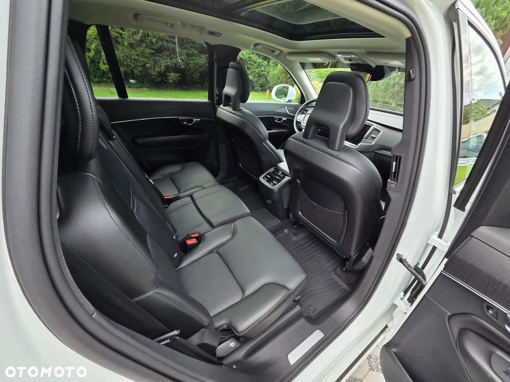 Volvo XC 90 T5 AWD Momentum 7os - 28