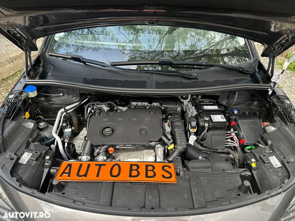 Peugeot 3008 1.5 BlueHDI 130 EAT8 Active Pack - 29