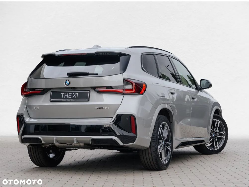 BMW X1 sDrive18d - 4