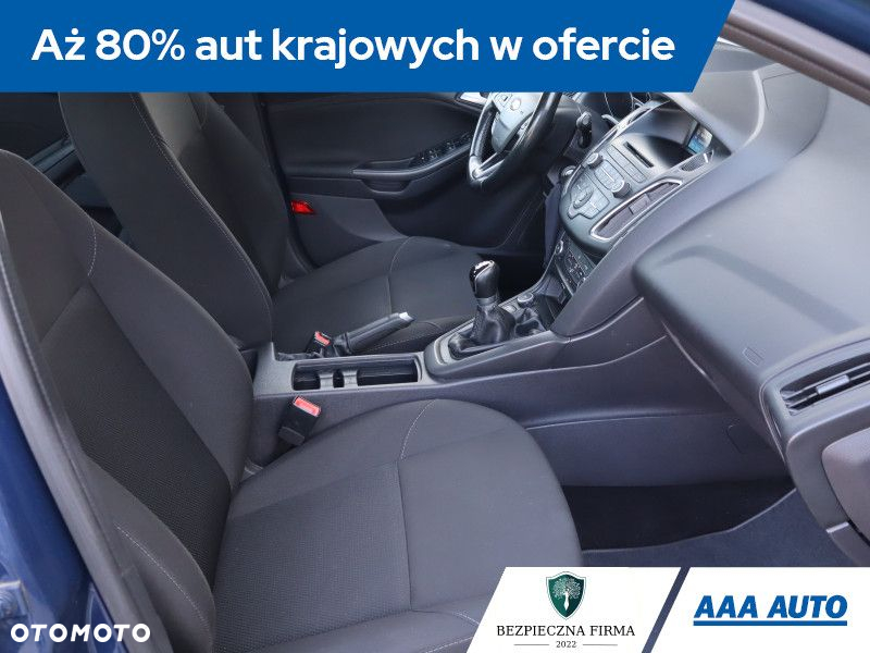Ford Focus - 10