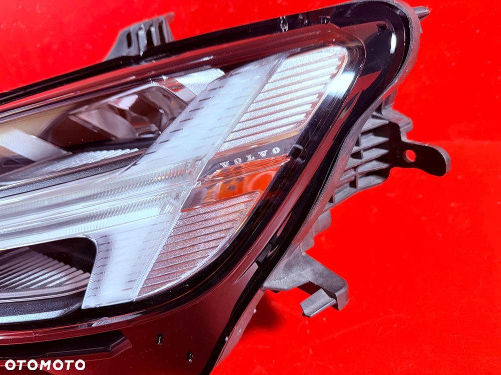 LAMPA LEWA VOLVO S60 V60 FULL LED MID BDB EU - 7