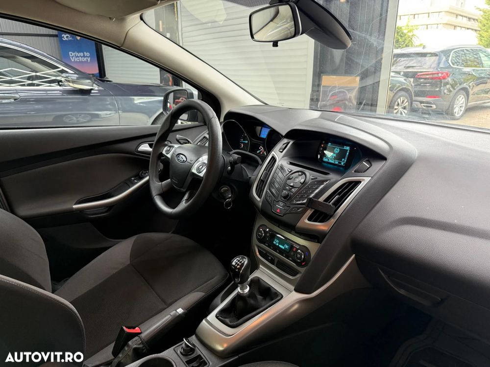 Ford Focus 1.6 TDCI DPF Trend - 25
