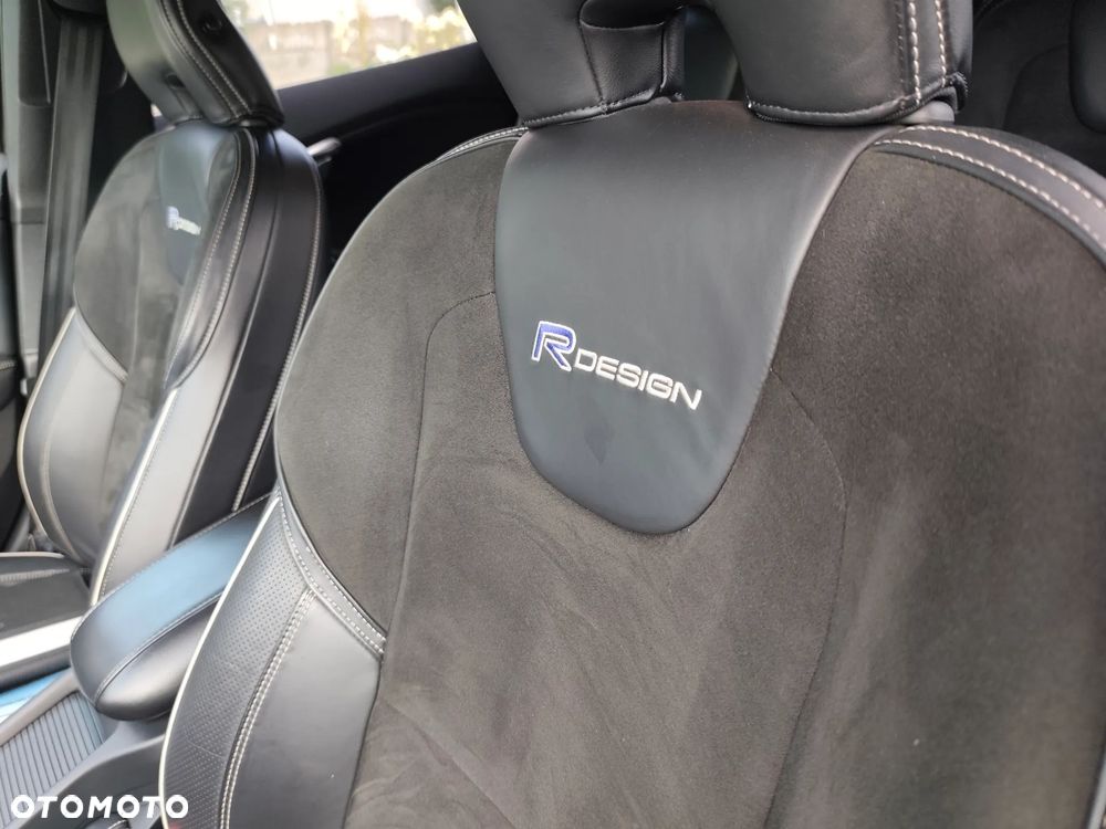 Volvo V40 D2 R Design - 10