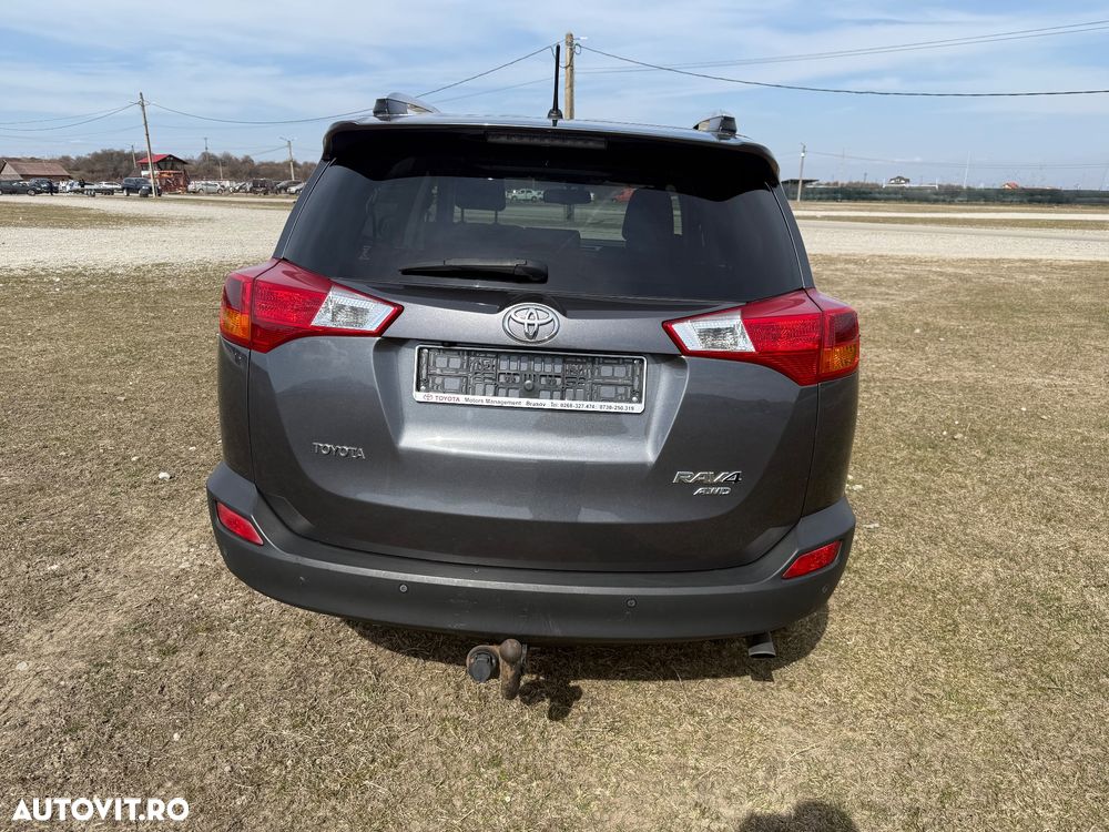 Toyota RAV4 2.0 D-4D 2WD Comfort - 8