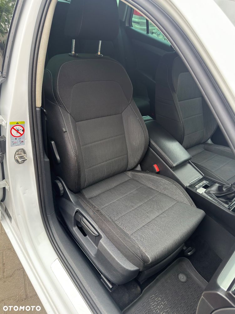 Skoda Superb 1.6 TDI GreenLine - 11