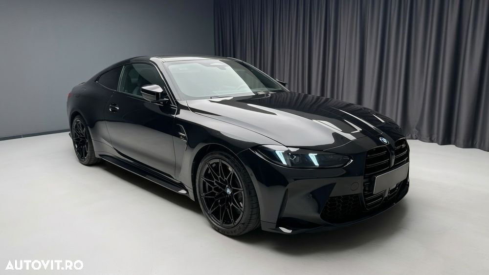 BMW M4 2025 photo 2