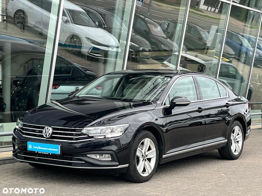 Volkswagen Passat 2.0 TDI Elegance DSG - 14