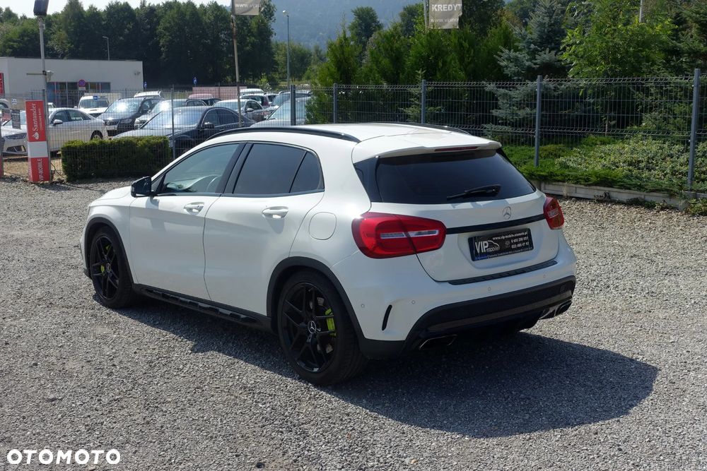 Mercedes-Benz GLA AMG 45 4Matic AMG Speedshift 7G-DCT AMG Night Edition - 7