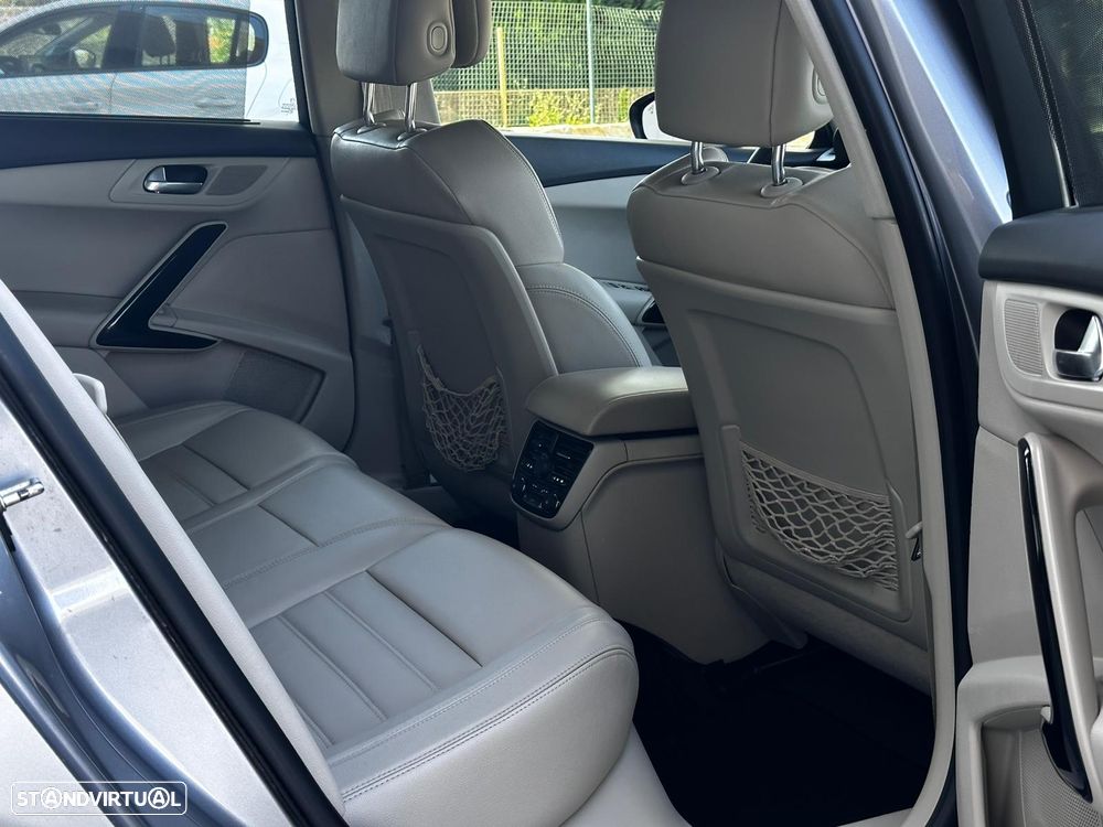 Peugeot 508 2.0 HDi Hybrid4 2-Tronic 85g - 39