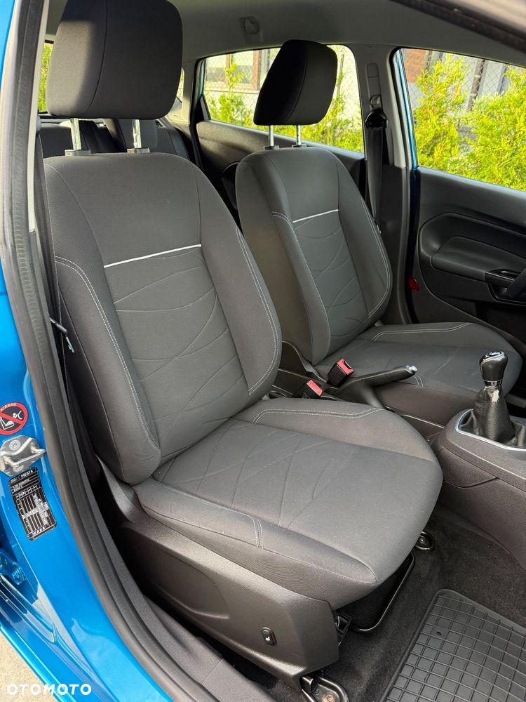 Ford Fiesta 1.25 Ambiente EU5 - 16