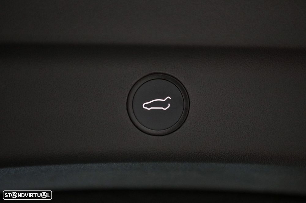 Tesla Model Y Tração Traseira - 9