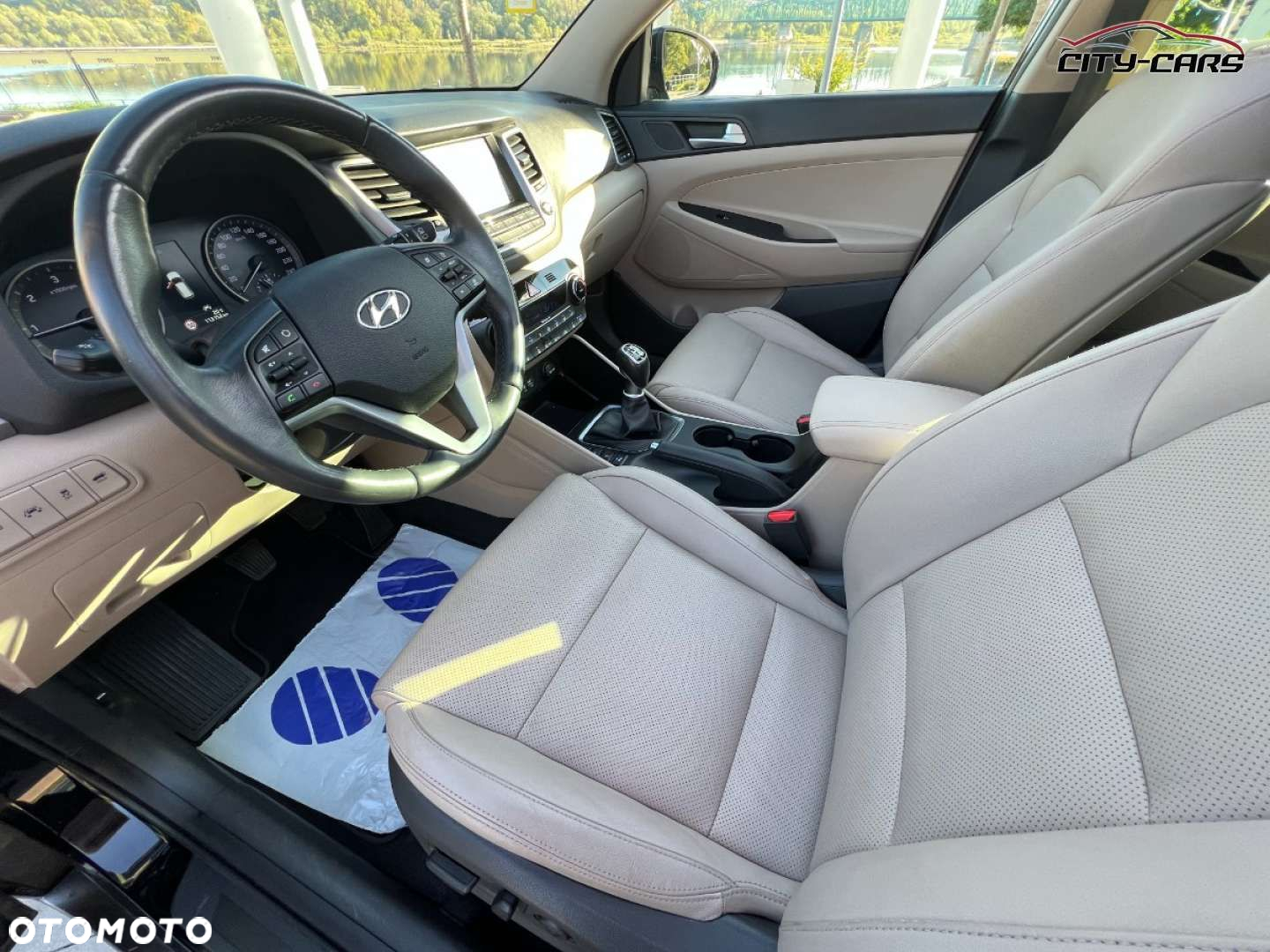 Hyundai Tucson - 11