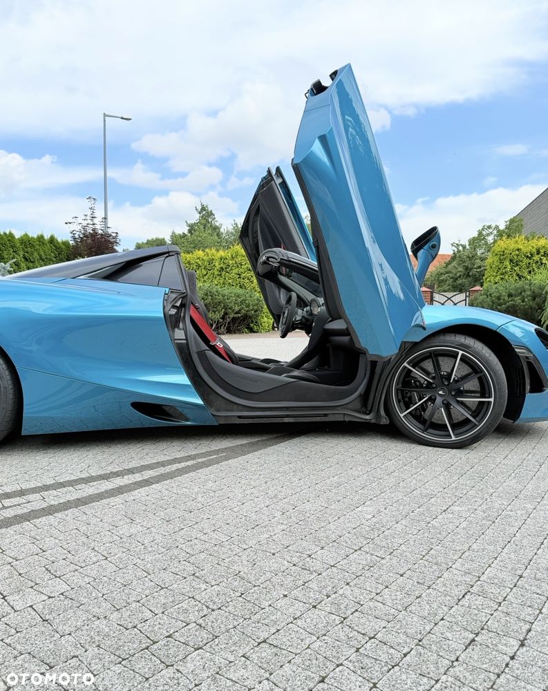 McLaren 720S Spider Performance - 5