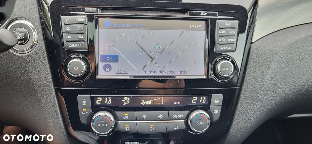 Nissan Qashqai 1.6 DIG-T N-Connecta - 22