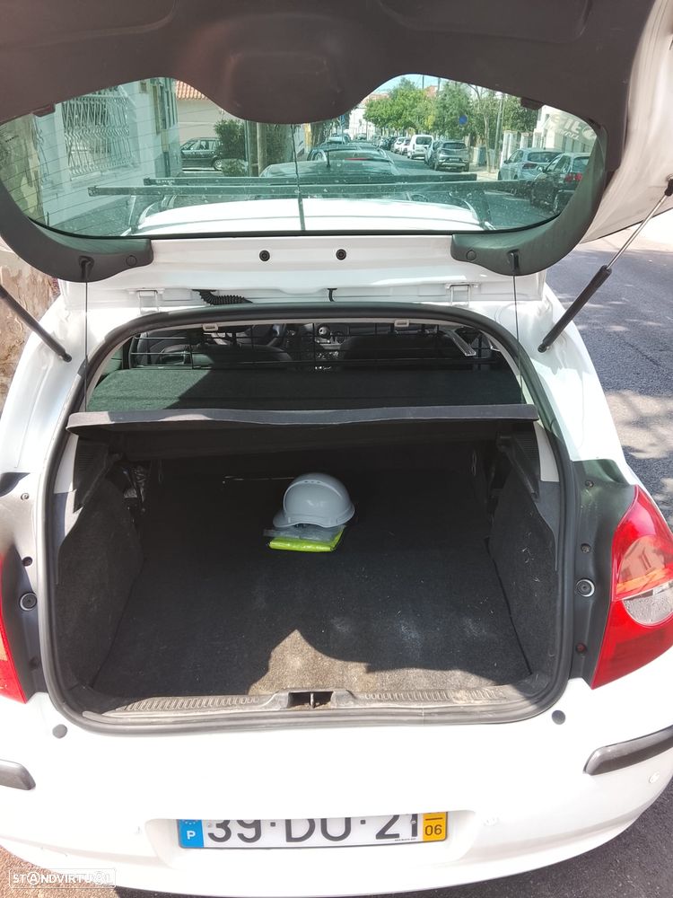 Renault Clio 1.5 dCi SE Storia - 8