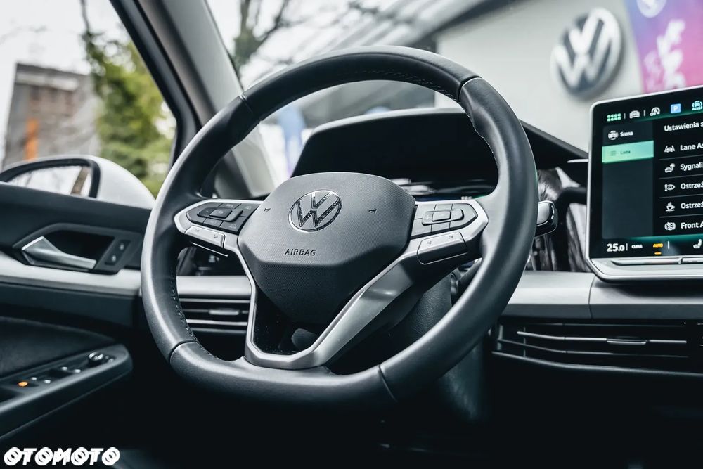 Volkswagen Golf - 14