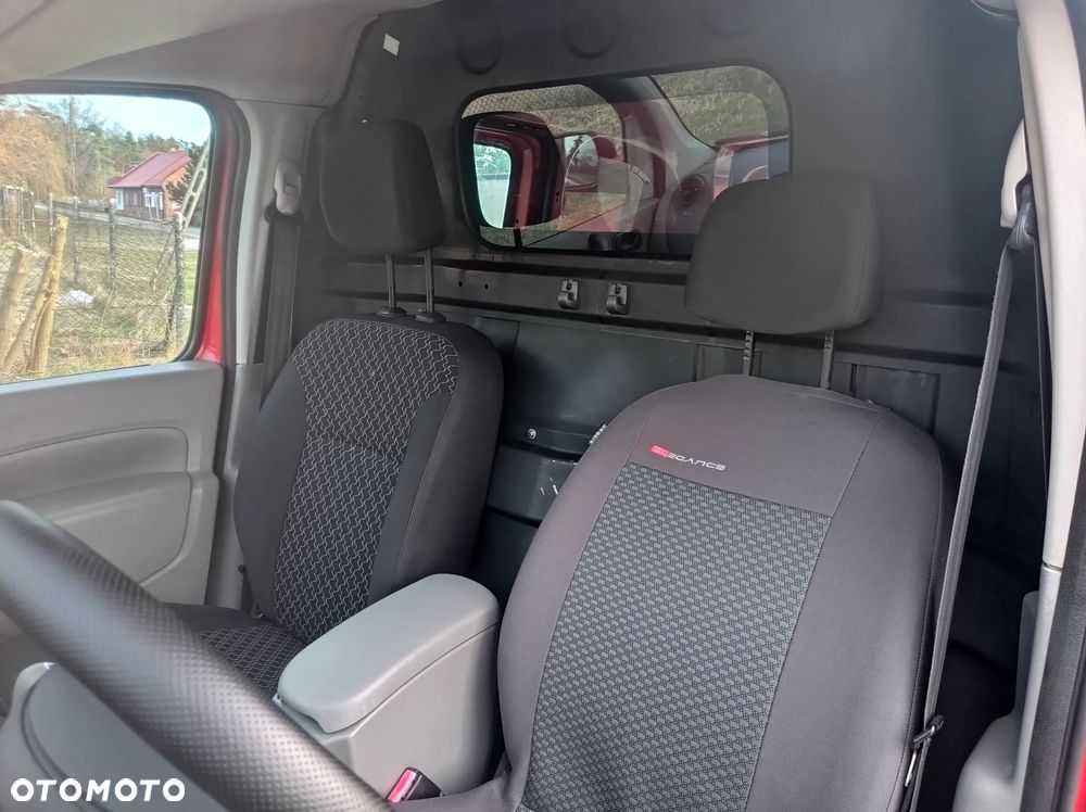 UWAGA ! WYNAJEM NA DOBY LUB GODZINY BUS RENAULT KANGOO III 2 OSOBY+ŁADOWNOŚĆ 750KG DRZWI SKRZYDEŁKOWE+BOCZNE PRZESUWNE KLIMA EKONOMICZNY - 14