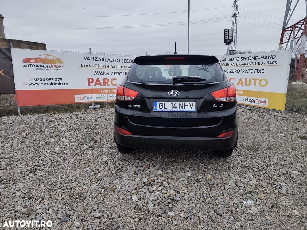 Hyundai ix35 - 16