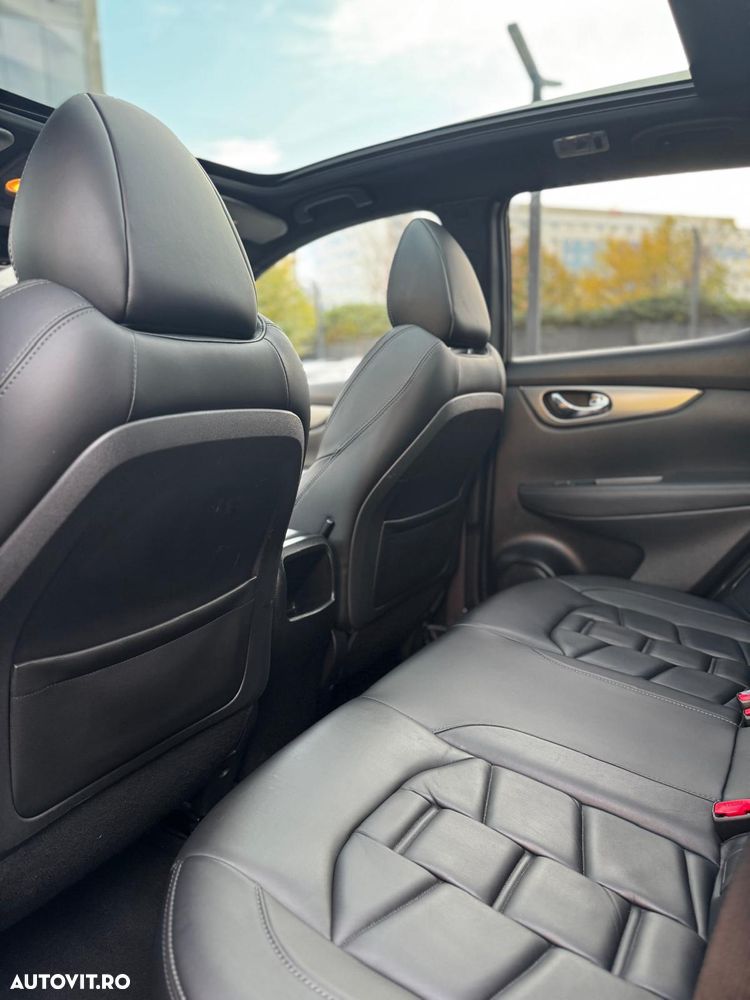 Nissan Qashqai 1.6 DCI Xtronic TEKNA+ - 14