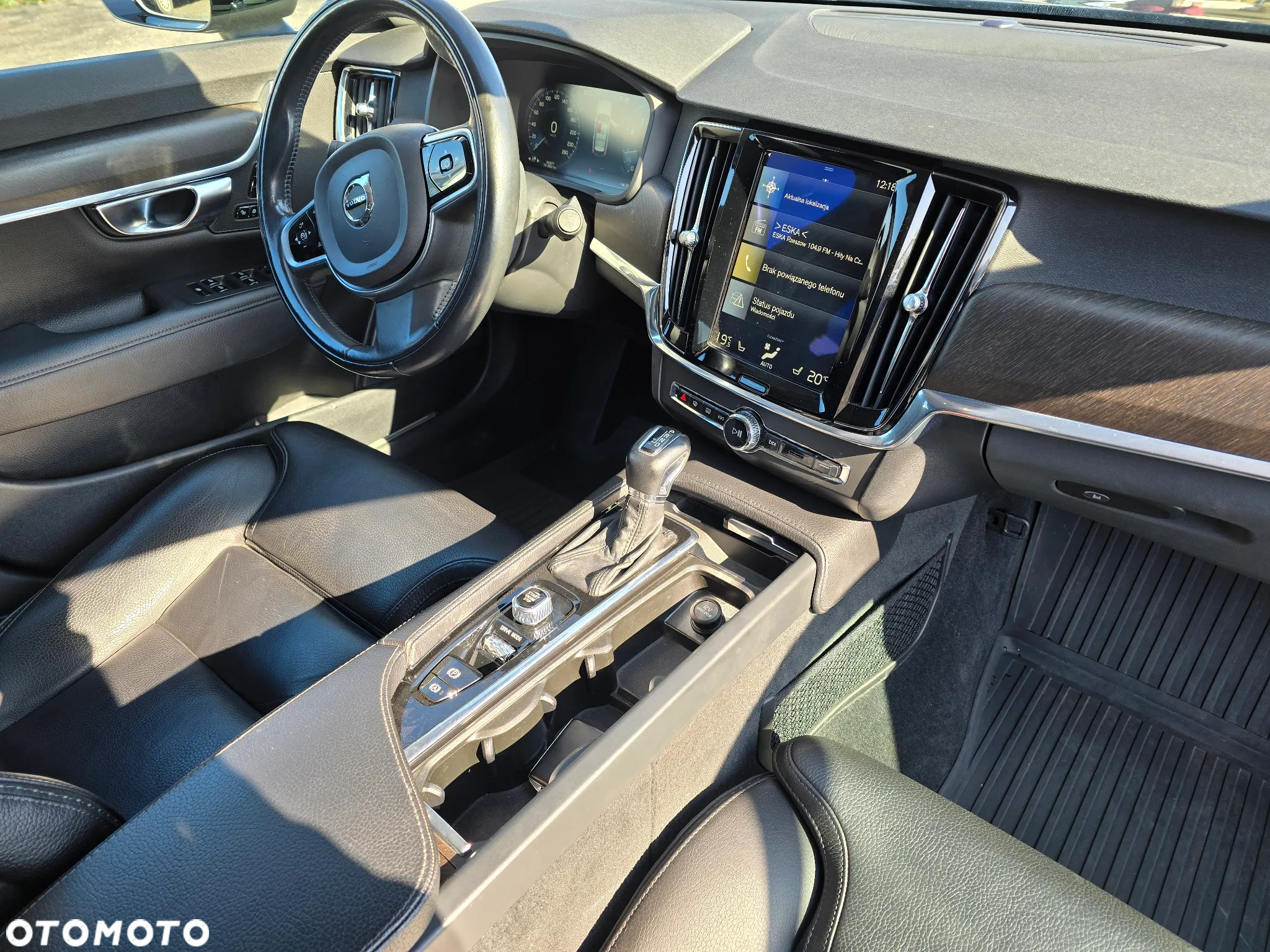 Volvo V90 Cross Country T5 AWD Geartronic Pro - 12