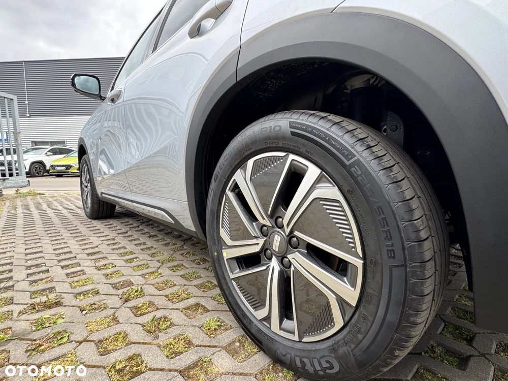 Geely Starray EM-i 1.5 PHEV Pro - 13