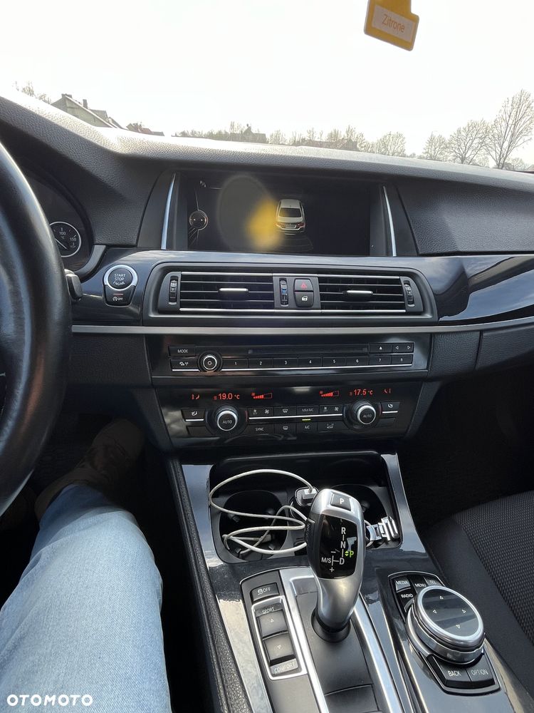 BMW Seria 5 518d Luxury Line - 7