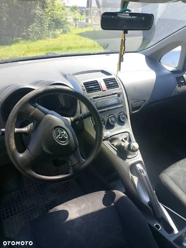 Toyota Auris 1.4 D-4D Luna - 8