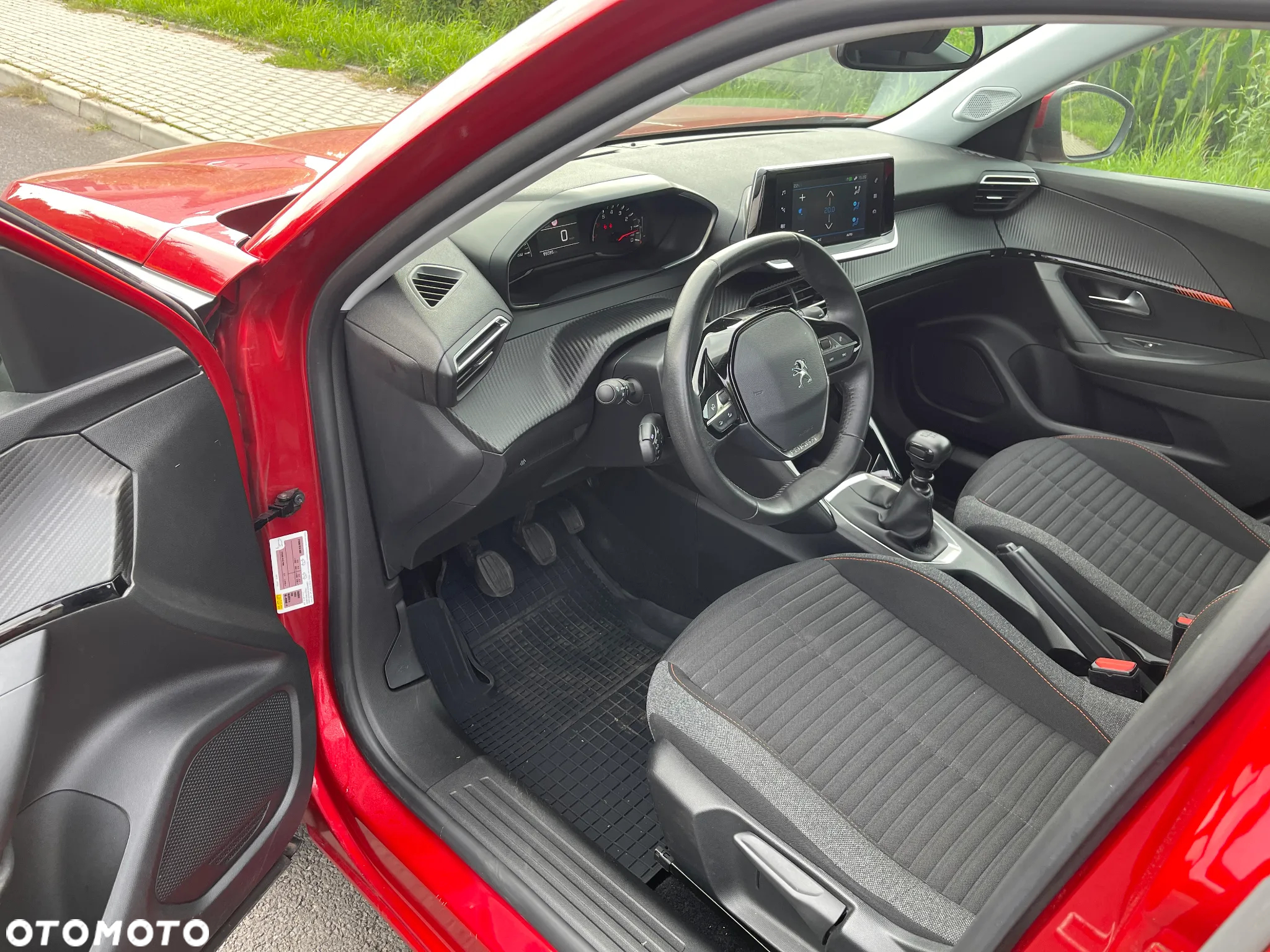 Peugeot 2008 PureTech 100 Active - 11